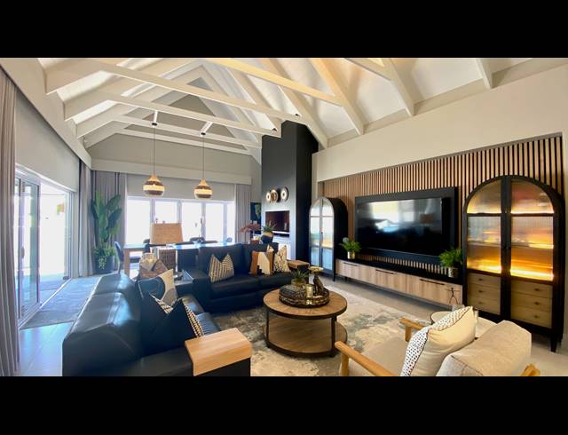 3 BEDROOM HOUSE FOR SALE IN LAMPIESBAAI